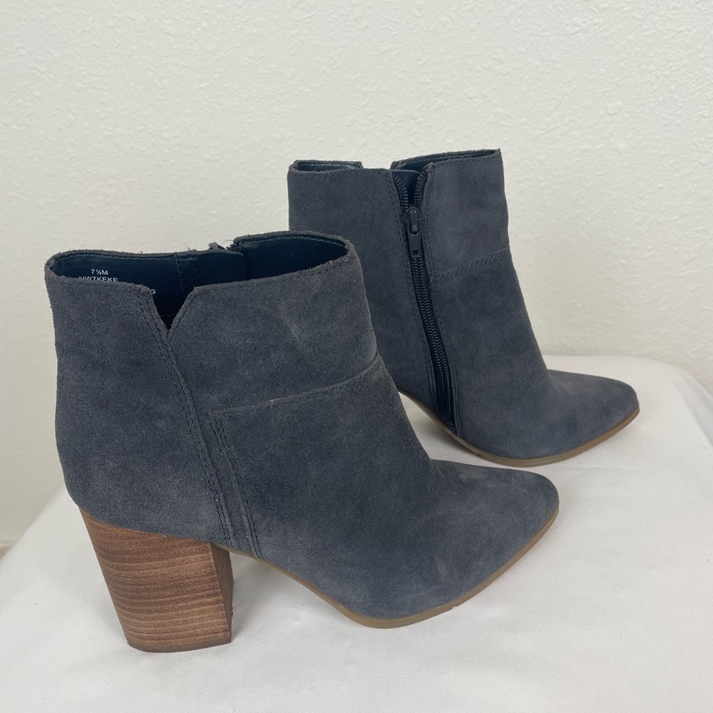 NINE WEST grey Keke Bootie Ankle Boots  size 7.5
